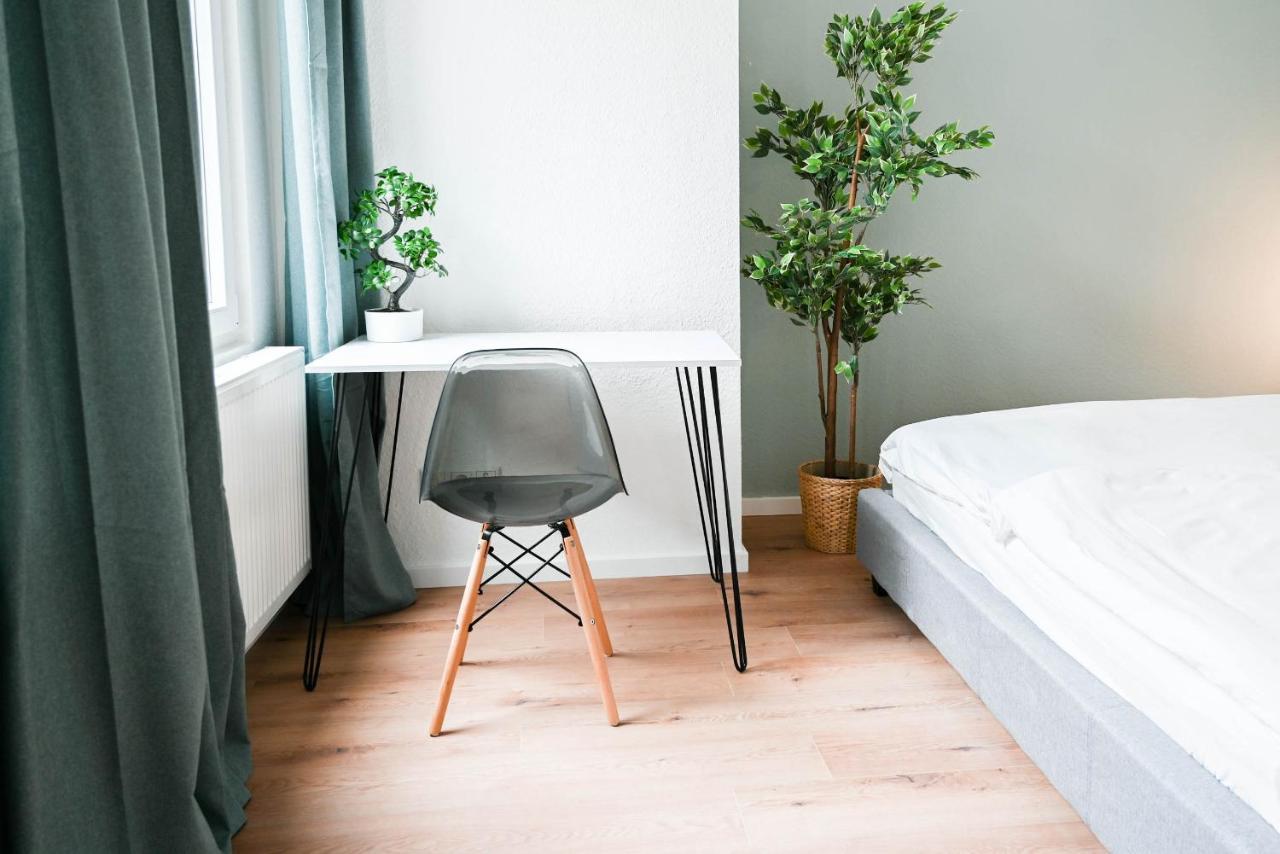 50Qm Apartment In Krefeld Zentral Gelegen Mit Hohen Decken - Beuys Apartments - Krefeld Esterno foto